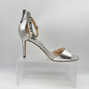 Badgley Mischka Sindy Silver Metallic Embellished Ankle‎ Strap Heels Size 8.5